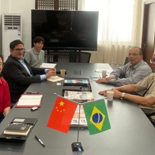Em visita à agência InvestSP – Xangai – China.