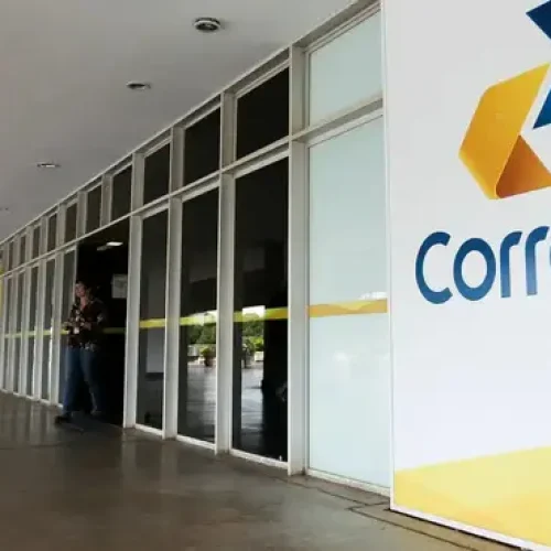 Governo Lula: Correios acumulam R$ 2,75 bilhões em dívidas e suspendem pagamentos