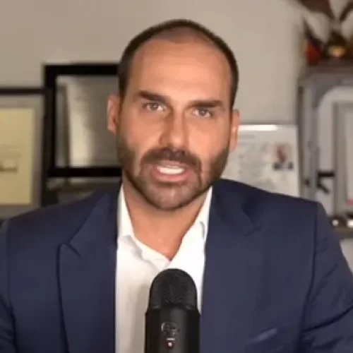 Vitória da Razão: Relator Ricardo Salles Rejeita Manobra do PT Contra Eduardo Bolsonaro